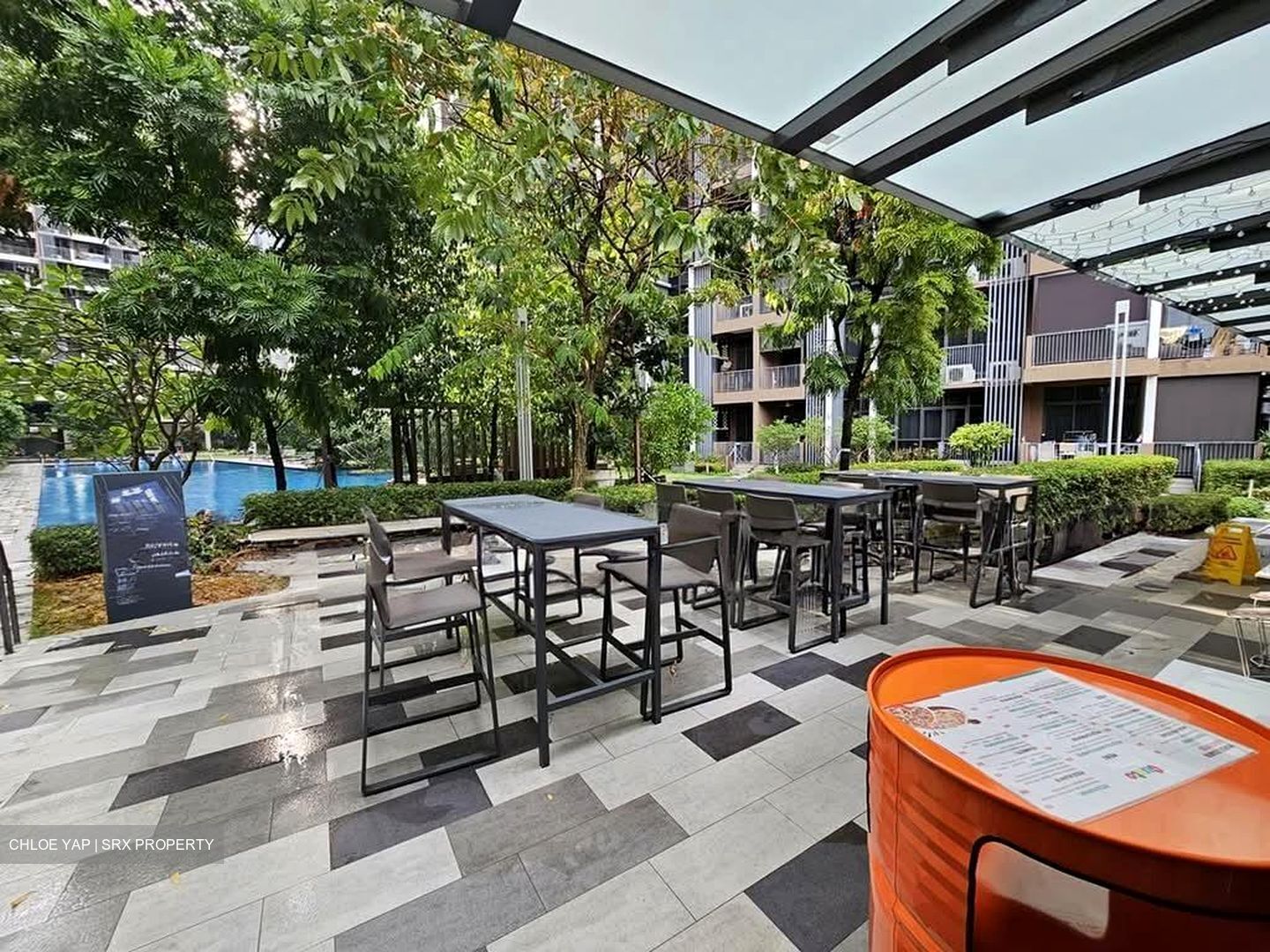 Sims Urban Oasis (D14), Retail #544167711